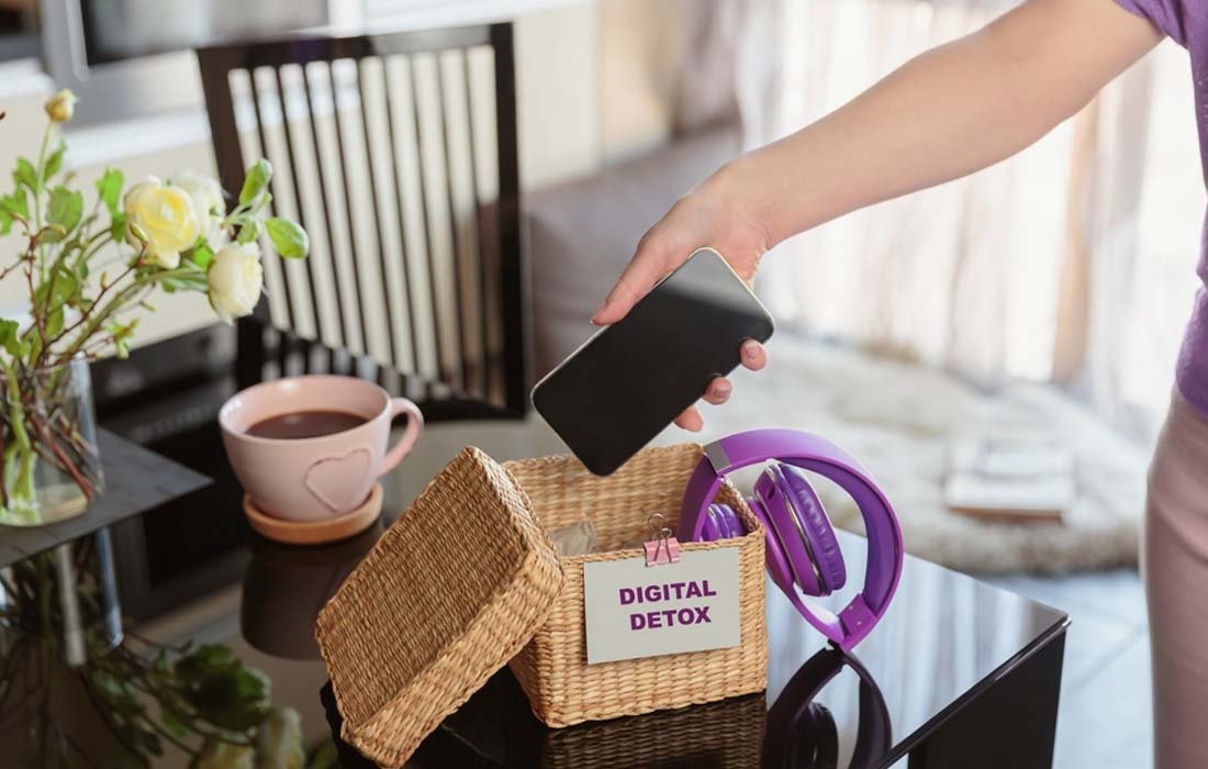 Unplug to Recharge: How a Digital Detox Can Transform Your Mental Health